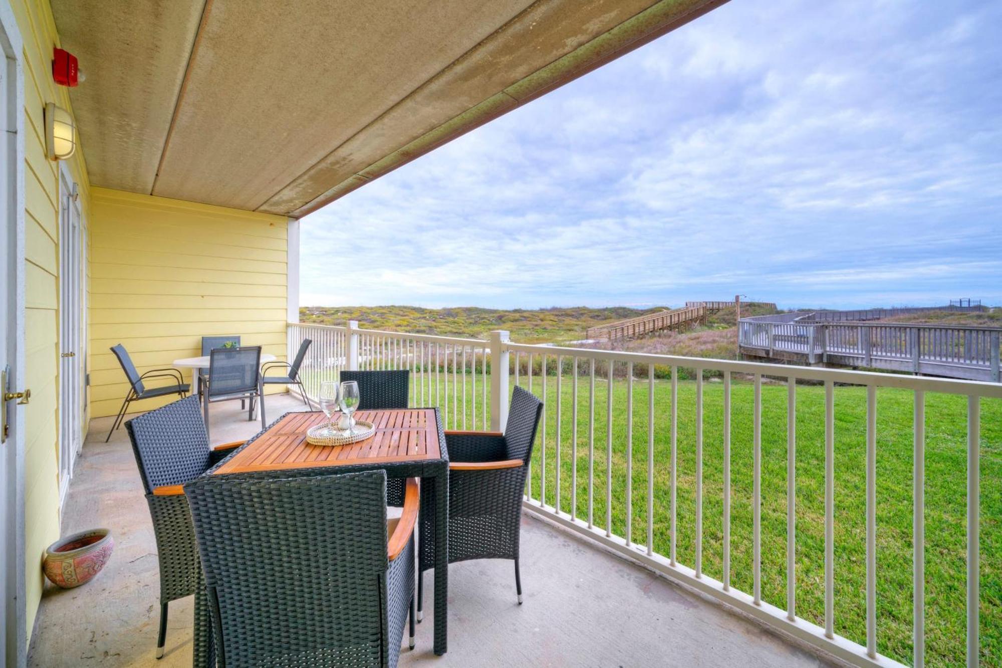 Salt Sun By Avantstay Beach Access Pool Port Aransas Eksteriør billede